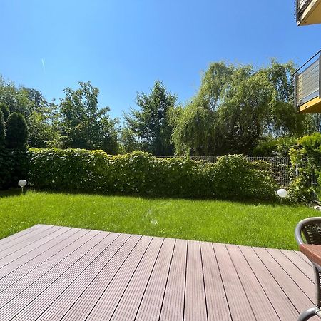 Apartament Z Garazem I Ogrodem Kołobrzeg Eksteriør billede