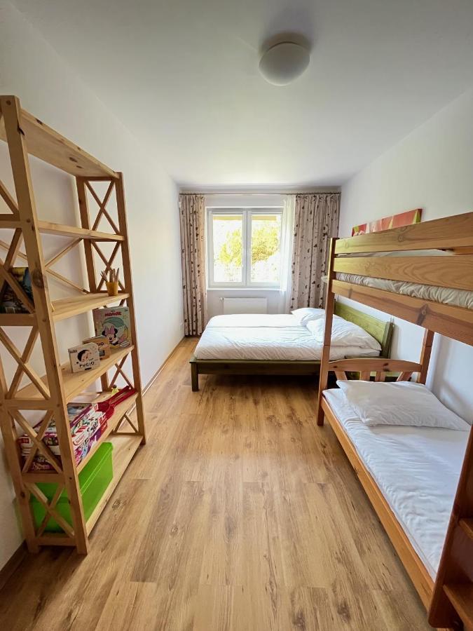 Apartament Z Garazem I Ogrodem Kołobrzeg Eksteriør billede