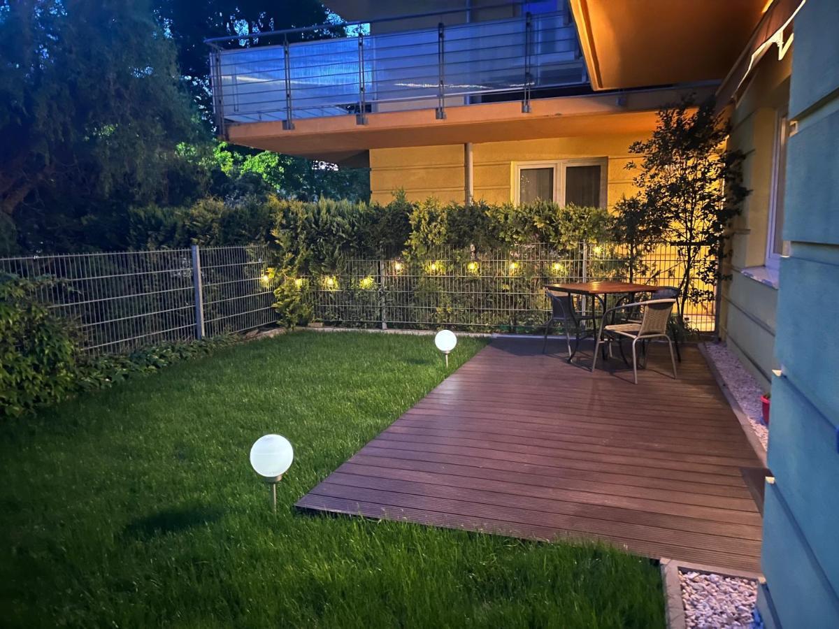 Apartament Z Garazem I Ogrodem Kołobrzeg Eksteriør billede